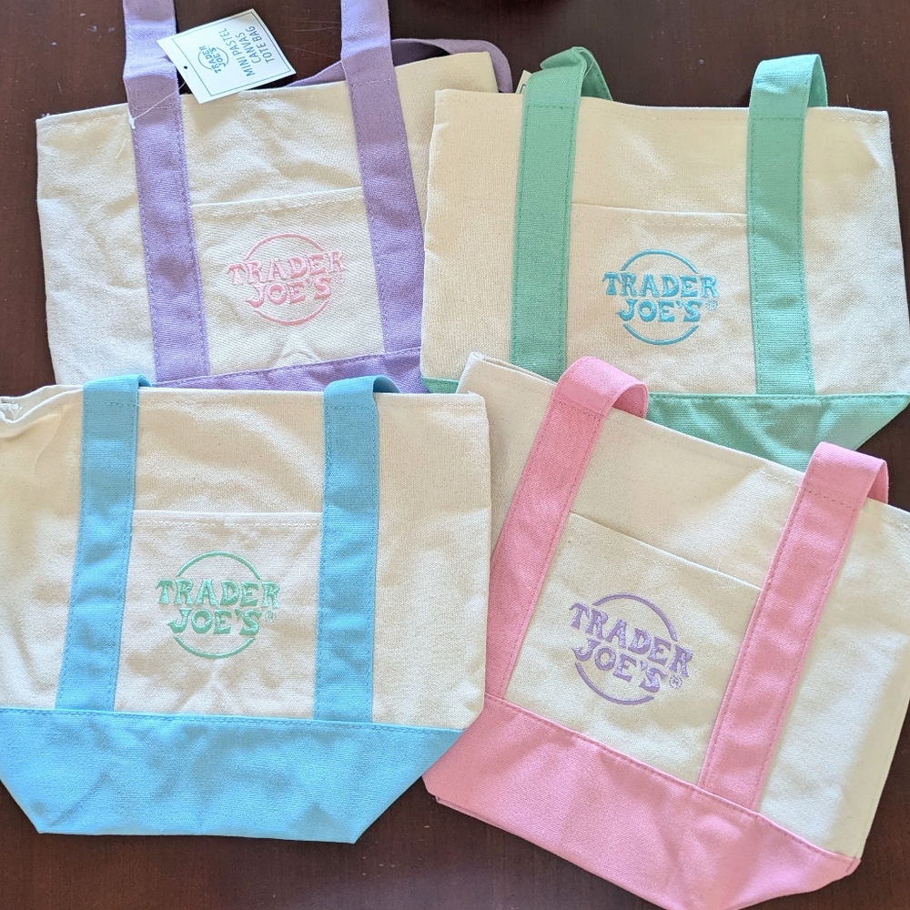 Trader Joe's Canvas Tote Bags - Set Of 4 BNWT